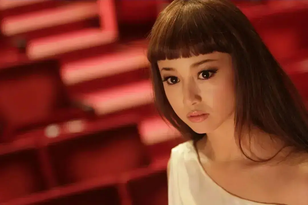 《狼狈》高清完整版在线观看 - 日本爱情电影无删减 - 全网同步免费播放HD