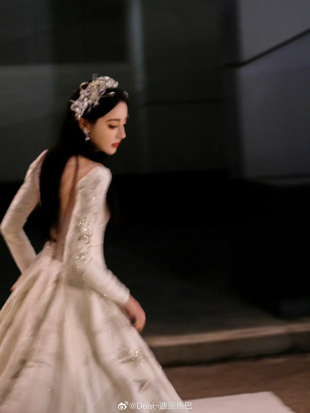 4K超清《异国女郎在巴黎》法国电影在线观看-双语免费中字无广告-2025高分剧情片推荐