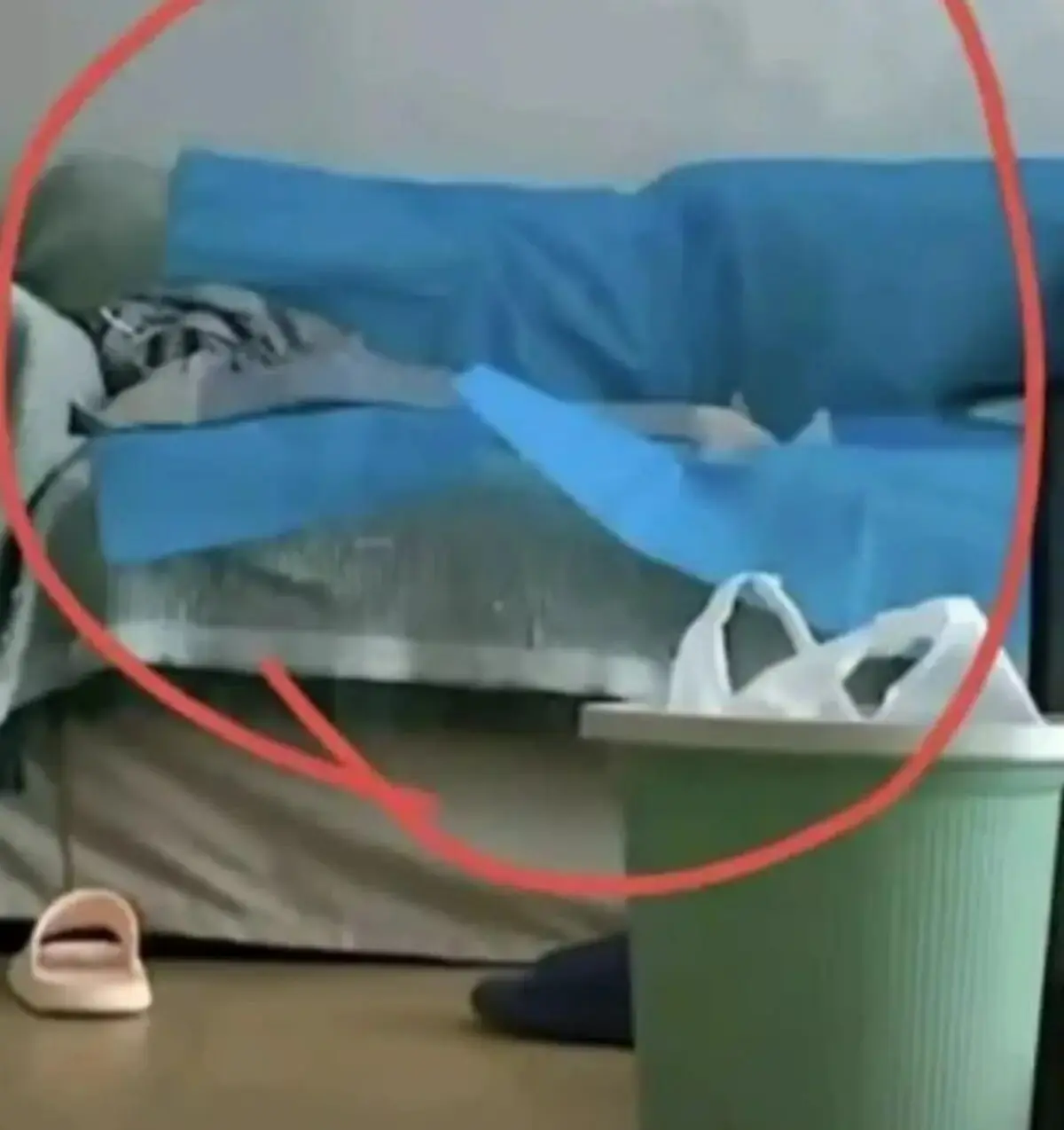 《曾琦祖雄兵》1080P高清播放-湖南医院副院长与眼科女主任完整版在线观看-资源下载支持多网盘-画质清晰流畅