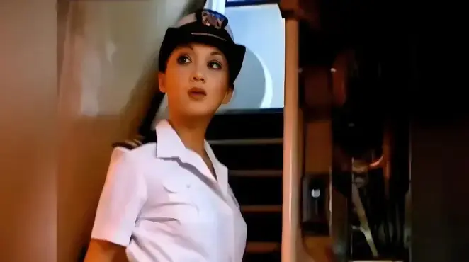 《女警奥莎娜》HD高清无删减完整版-国语中字免费在线观看-《女警奥莎娜》剧情片全集播放-1080P画质无广告