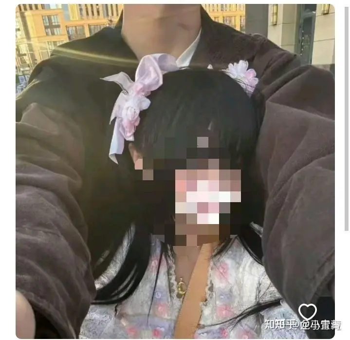 某音网红小嫩瑶又出事？《