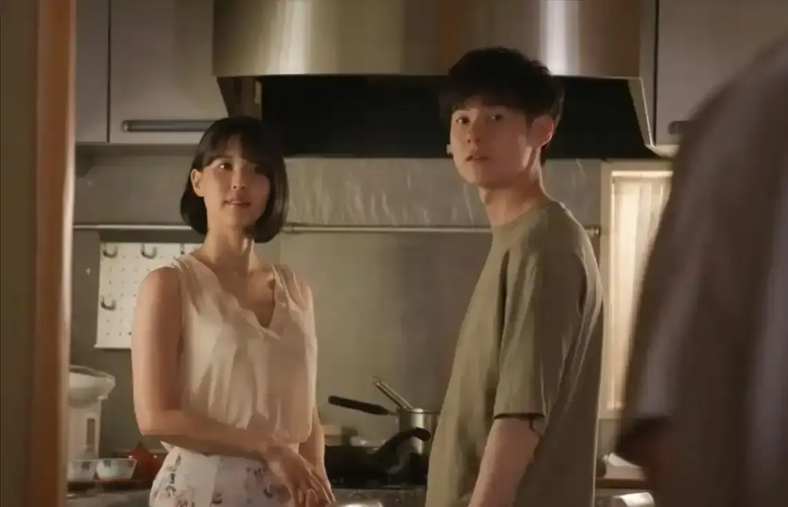 《漂亮的女邻居5》高清全集未删减免费在线看 - 中文版无广告抢先版 - 林薇苏婉雨夜谜局情感大作 - 百度网盘超清资源在线播放
