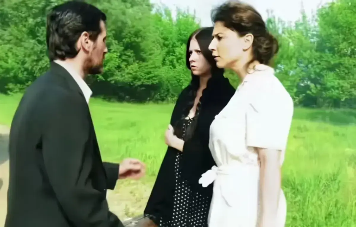 《烽火母女泪》三部曲全收录-Roberta Gemma主演未删减中文版-烽火母女泪在线看完整版