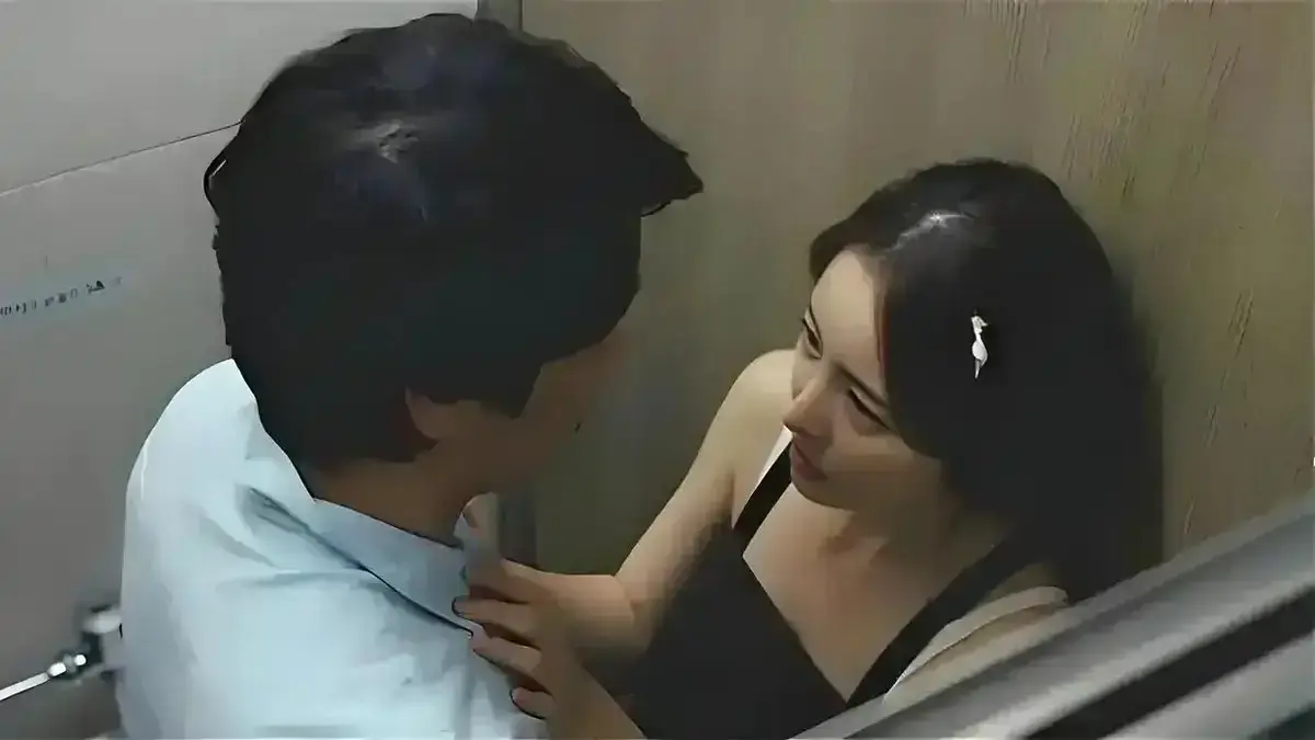 韩剧《善良的小姨子》未删减版全集高清在线观看-夸克网盘极速获取《善良的小姨子》伦理电影-HD中字无广告流畅播放