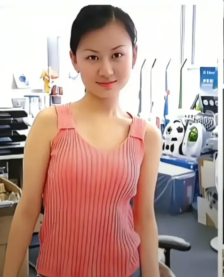 短剧《莫老师》全集合集在线看-《莫老师》高清完整版免费播放-全网同步更新无删减