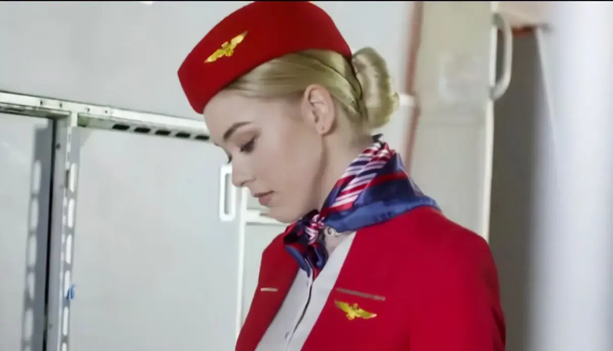 《法国航空 / 法国空姐》正版全集免费看-法国航空2019无删减高清-法国空姐在线播放HD