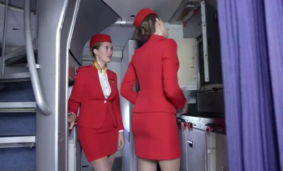 《法国空姐(多塞尔航空)》2019高清完整版在线观看-法国空姐电影资源下载-免费无广告播放