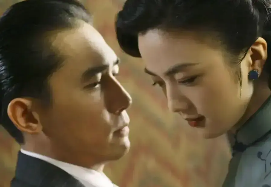《色戒》电影完整版高清中字在线看-《色戒》无删减版1080P资源下载-色戒全网同步免费观看