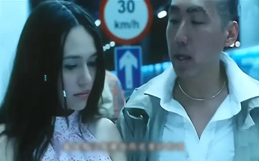 香港电影《兽性新人类》惊悚犯罪高清中字完整版-免费在线观看《兽性新人类》无删减港片经典-极光影院一口气看完